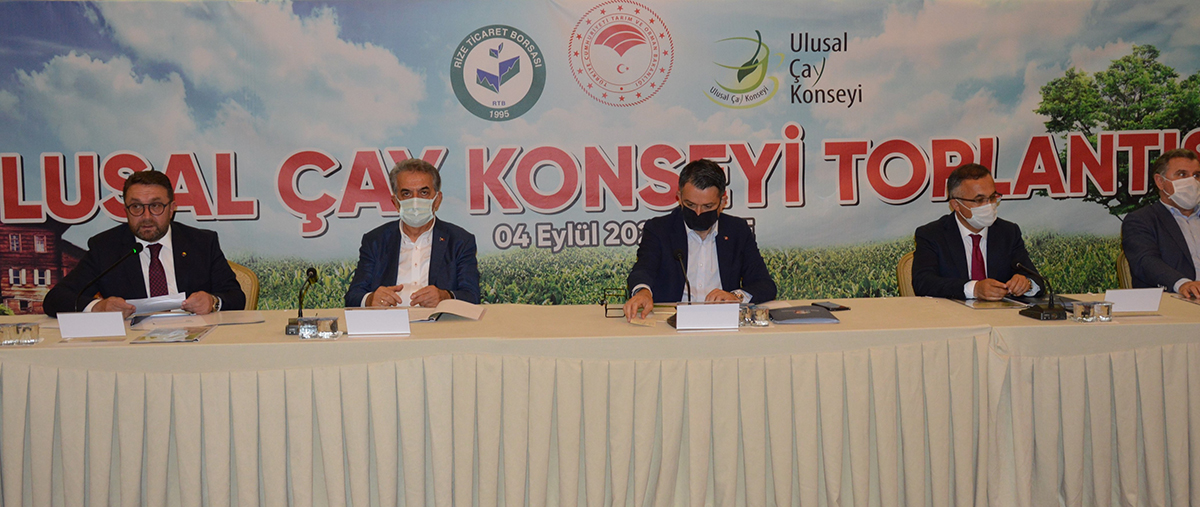 Bakan Pakdemirli Ulusal Çay Konseyi Toplantısı’na Katıldı