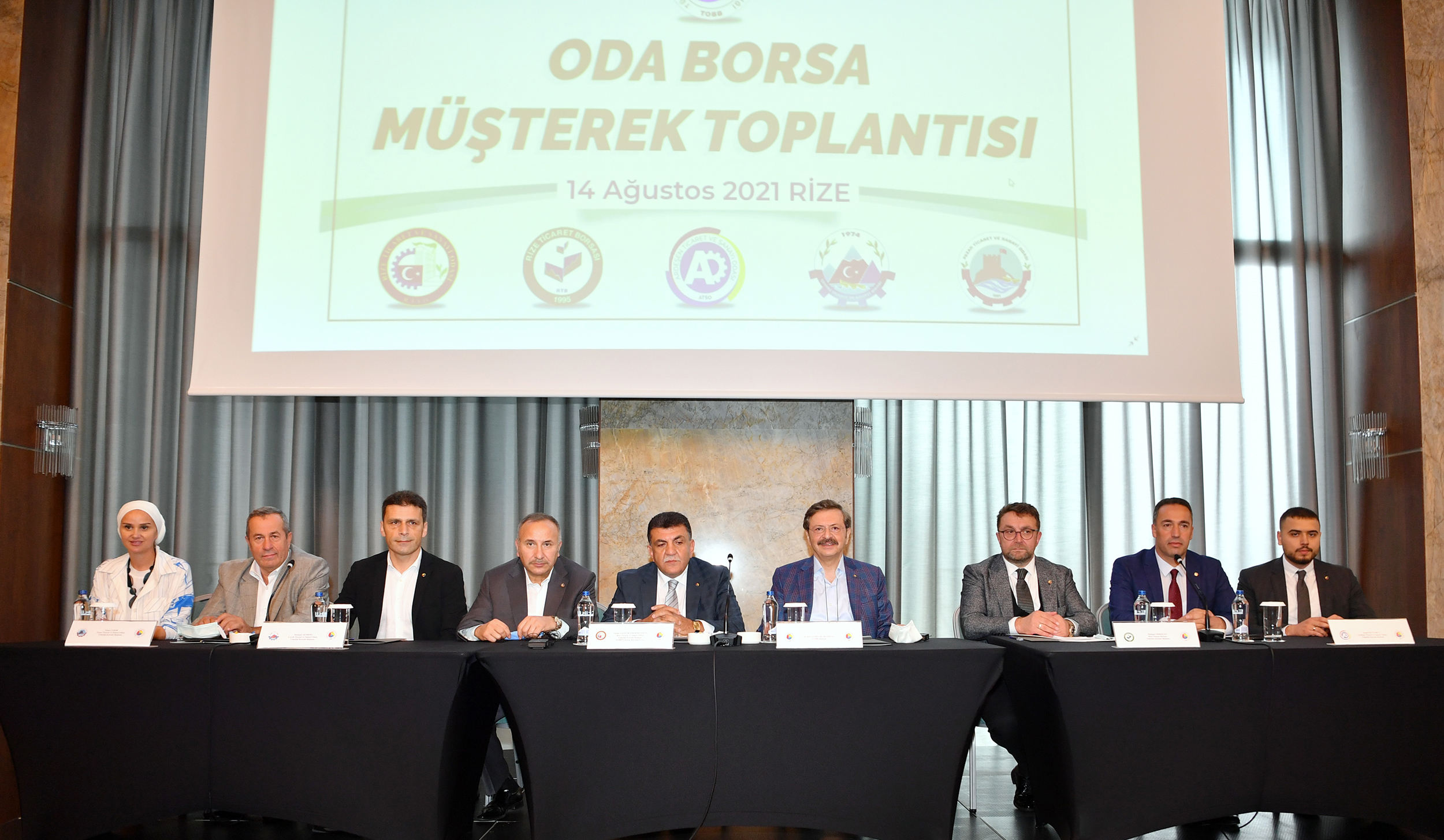 Hisarcıklıoğlu’nun Katılımıyla Oda-Borsa Müşterek Toplantısı Yapıldı